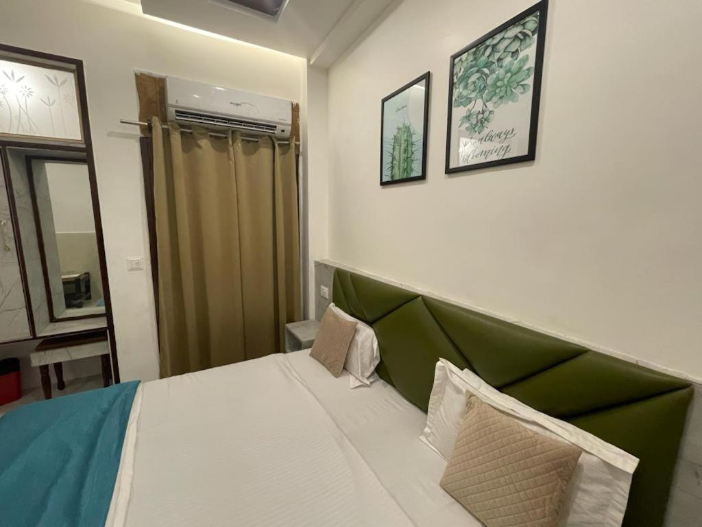 Hotel Dileep42 Λάκναου Εξωτερικό φωτογραφία