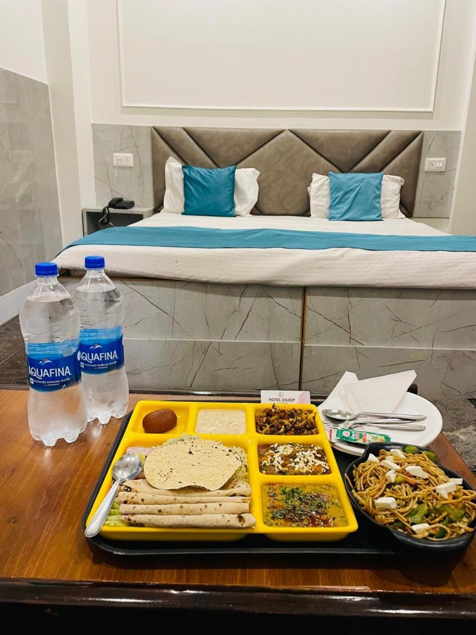 Hotel Dileep42 Λάκναου Εξωτερικό φωτογραφία